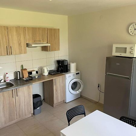 Mozaikowy Piec Apartment Ślesin Екстериор снимка
