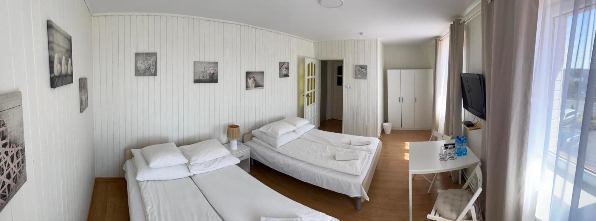 Mozaikowy Piec Apartment Ślesin Екстериор снимка