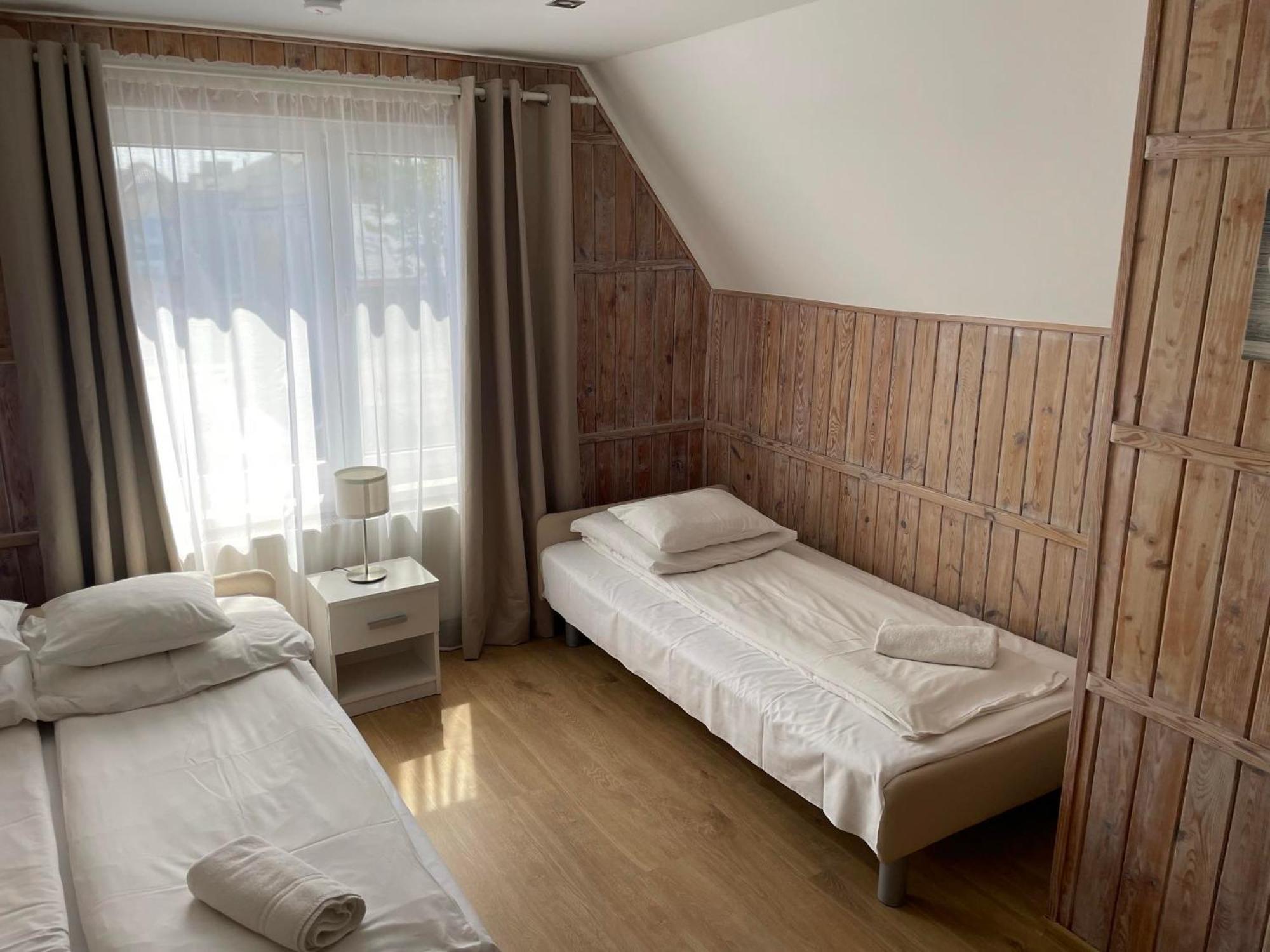 Mozaikowy Piec Apartment Ślesin Екстериор снимка